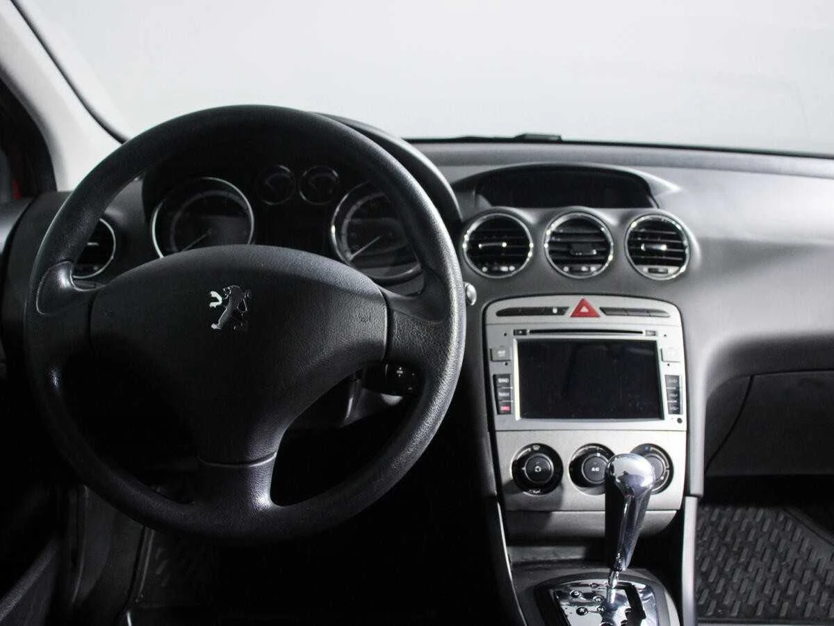 PEUGEOT 308, Красный, 2009, Автоматическая, 120 л.с., цена от 393 600 руб.