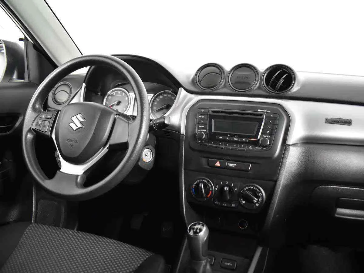 Suzuki Vitara, Белый, 2016, Механическая, 117 л.с., цена от 997 000 руб.