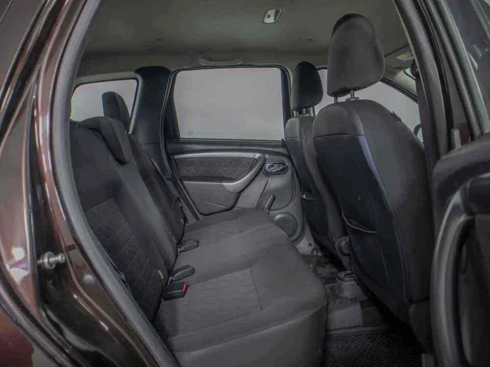 Renault Duster, Коричневый, 2016, Механическая, 114 л.с., цена от 956 000 руб.