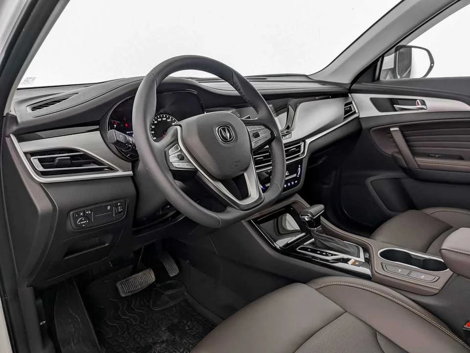 CHANGAN CS35 Plus, Белый, 2021, Автоматическая, 117 л.с., цена от 1 216 000 руб.