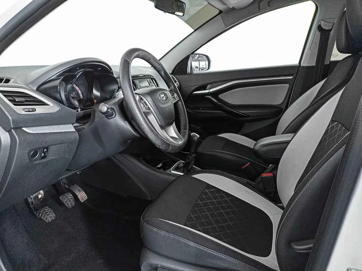 LADA Vesta SW Cross, Белый, 2019, Механическая, 106 л.с., цена от 755 000 руб.