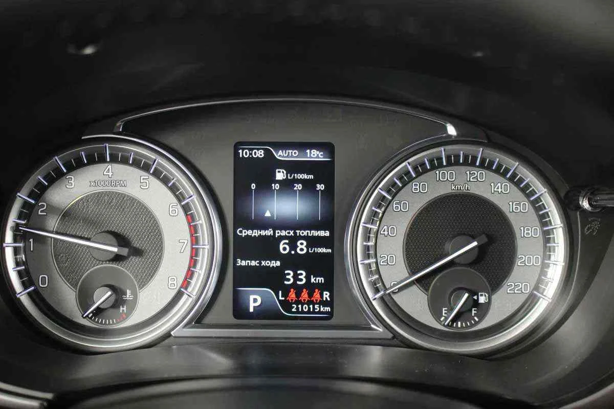 Suzuki Vitara, Серебряный, 2020, Автоматическая, 117 л.с., цена от 1 610 000 руб.