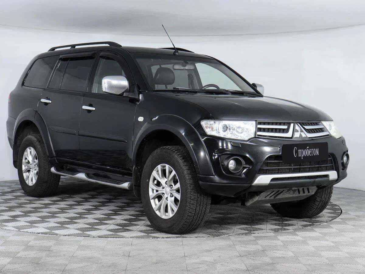 Mitsubishi Pajero Sport, Черный, 2014, Автоматическая, 178 л.с., цена от 1 311 900 руб.