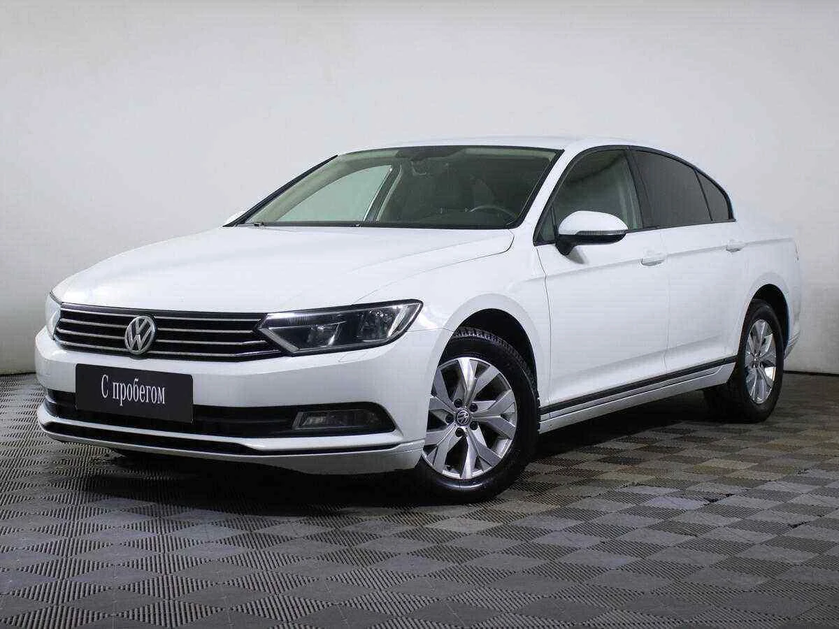 Volkswagen Passat, Белый, 2016, Робот, 180 л.с., цена от 1 060 000 руб.