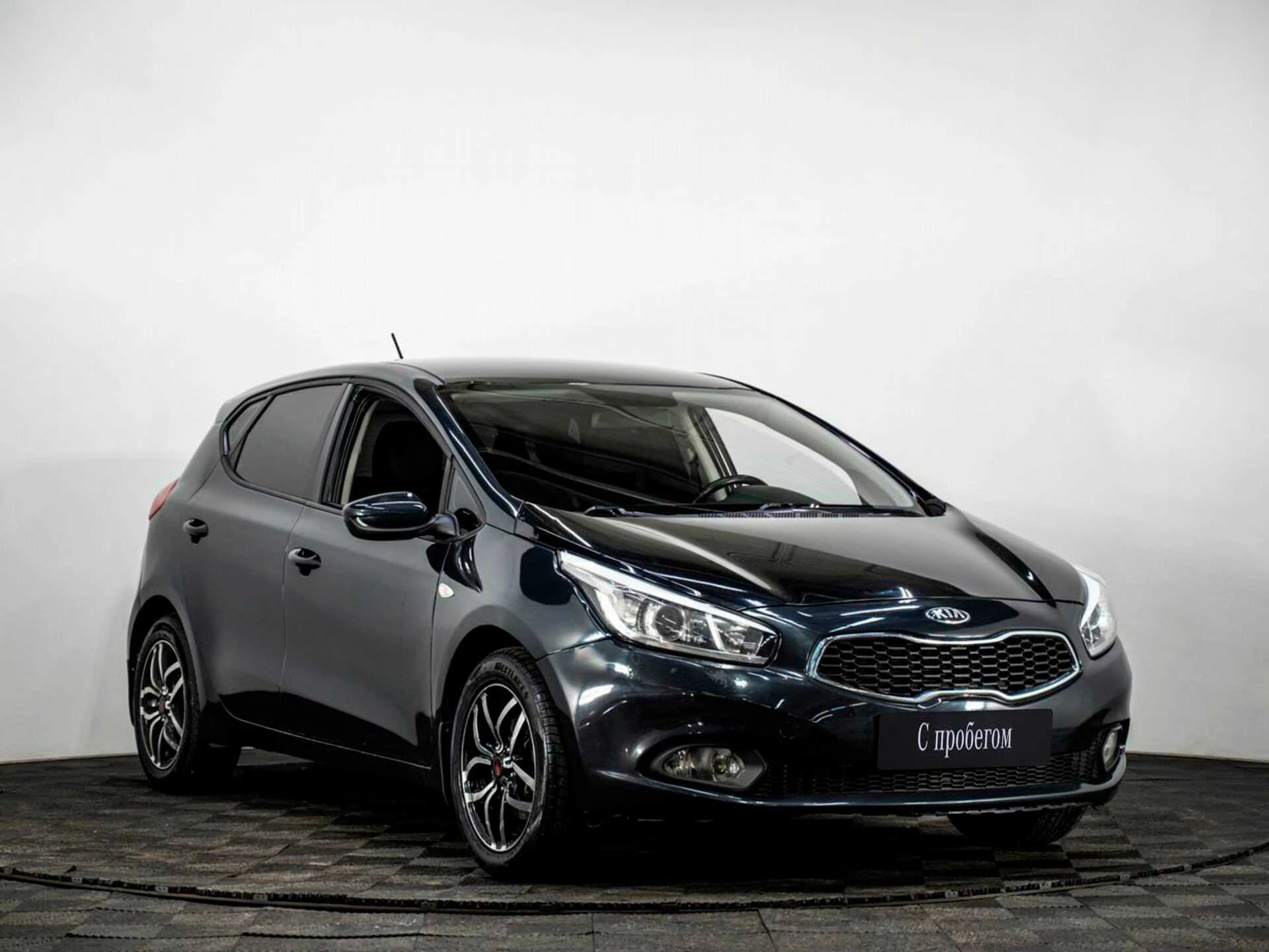 KIA CEED, Черный, 2013, Механическая, 129 л.с., цена от 632 000 руб.