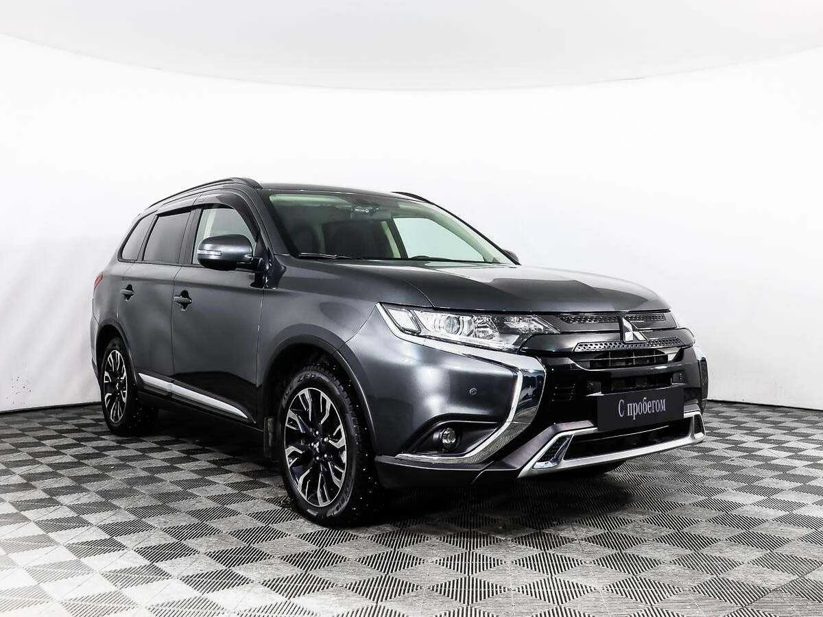 MITSUBISHI OUTLANDER, Серый, 2022, Вариатор, 146 л.с., цена от 1 578 400 руб.