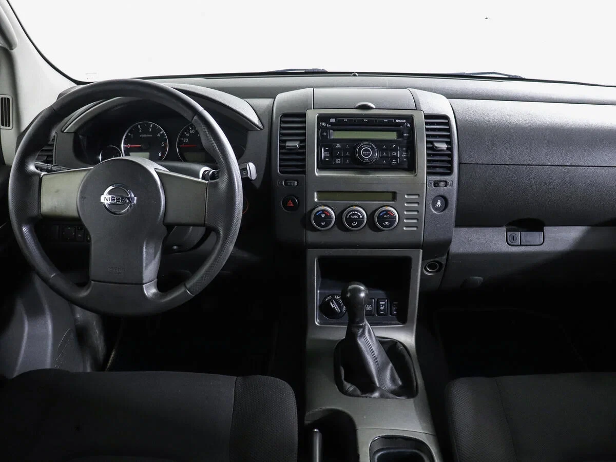 Nissan Pathfinder, Серебряный, 2008, Механическая, 174 л.с., цена от 771 000 руб.