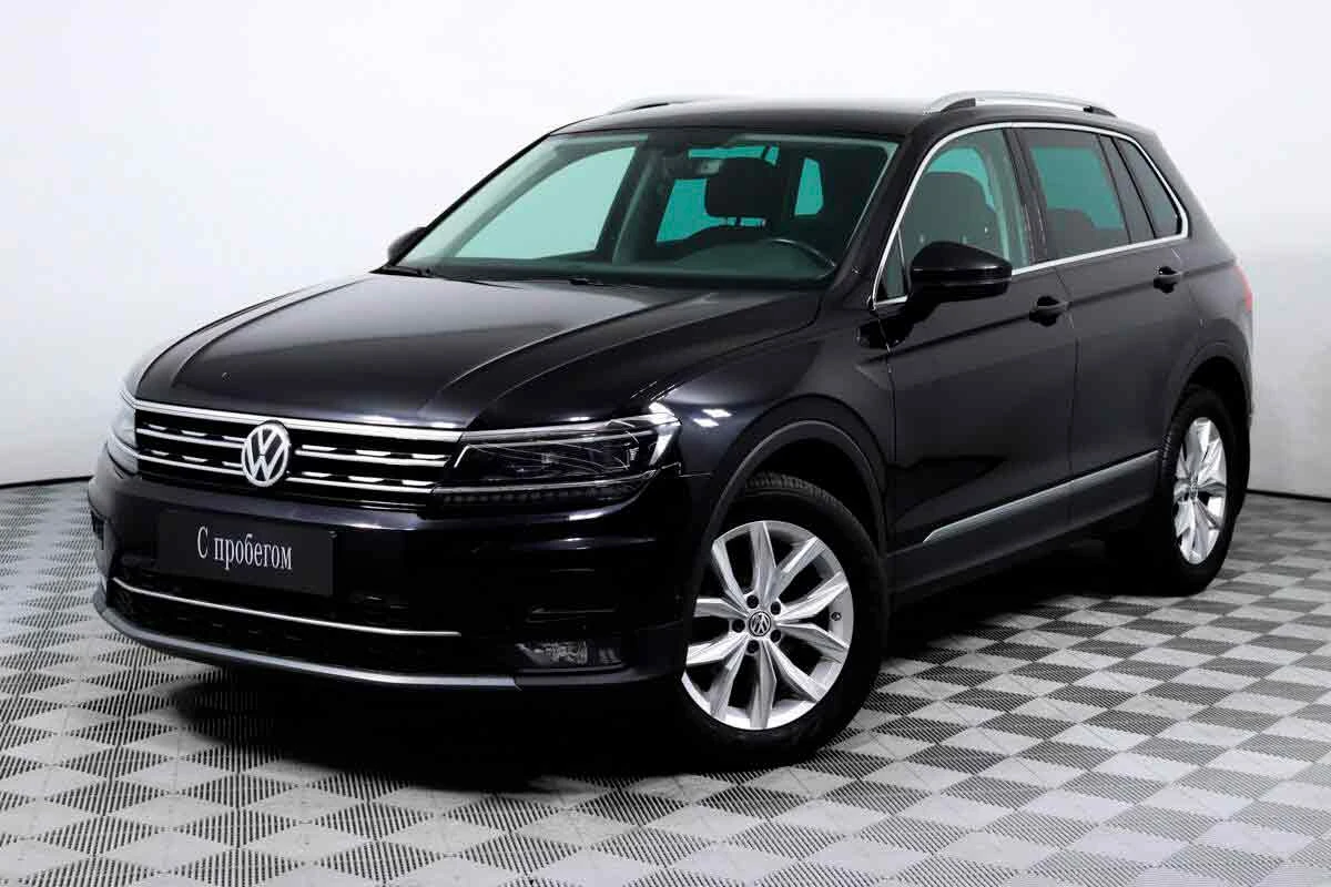 VOLKSWAGEN TIGUAN, Черный, 2017, Робот, 150 л.с., цена от 1 331 200 руб.
