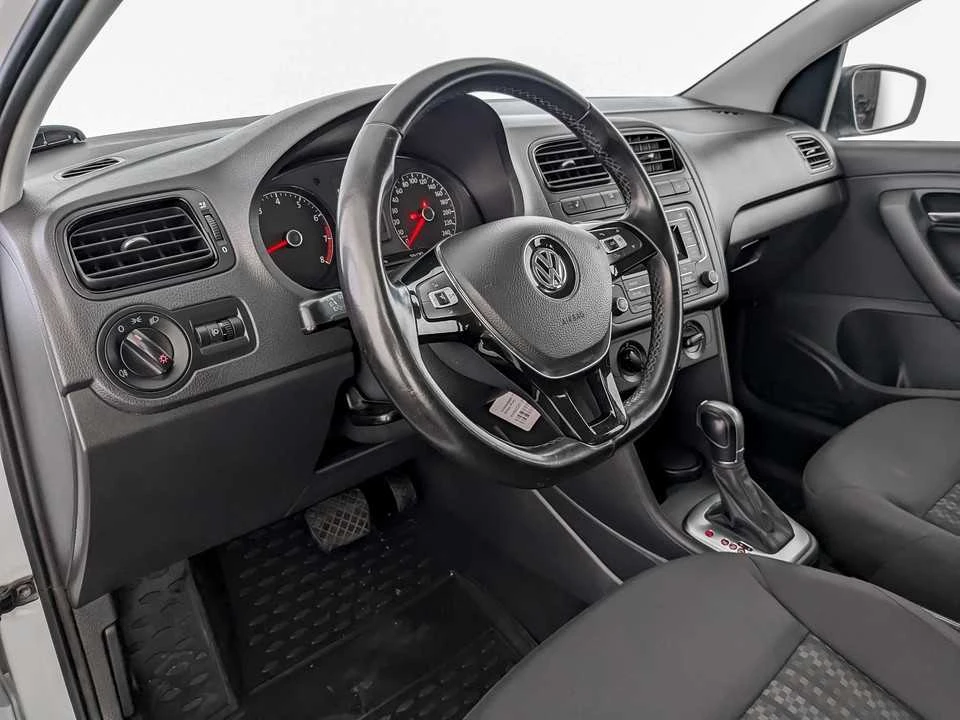 VOLKSWAGEN POLO, Белый, 2018, Автоматическая, 110 л.с., цена от 736 000 руб.