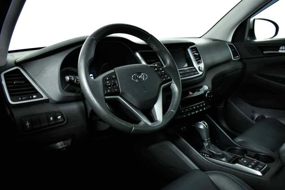 Hyundai Tucson, Серебряный, 2018, Автоматическая, 150 л.с., цена от 1 530 000 руб.