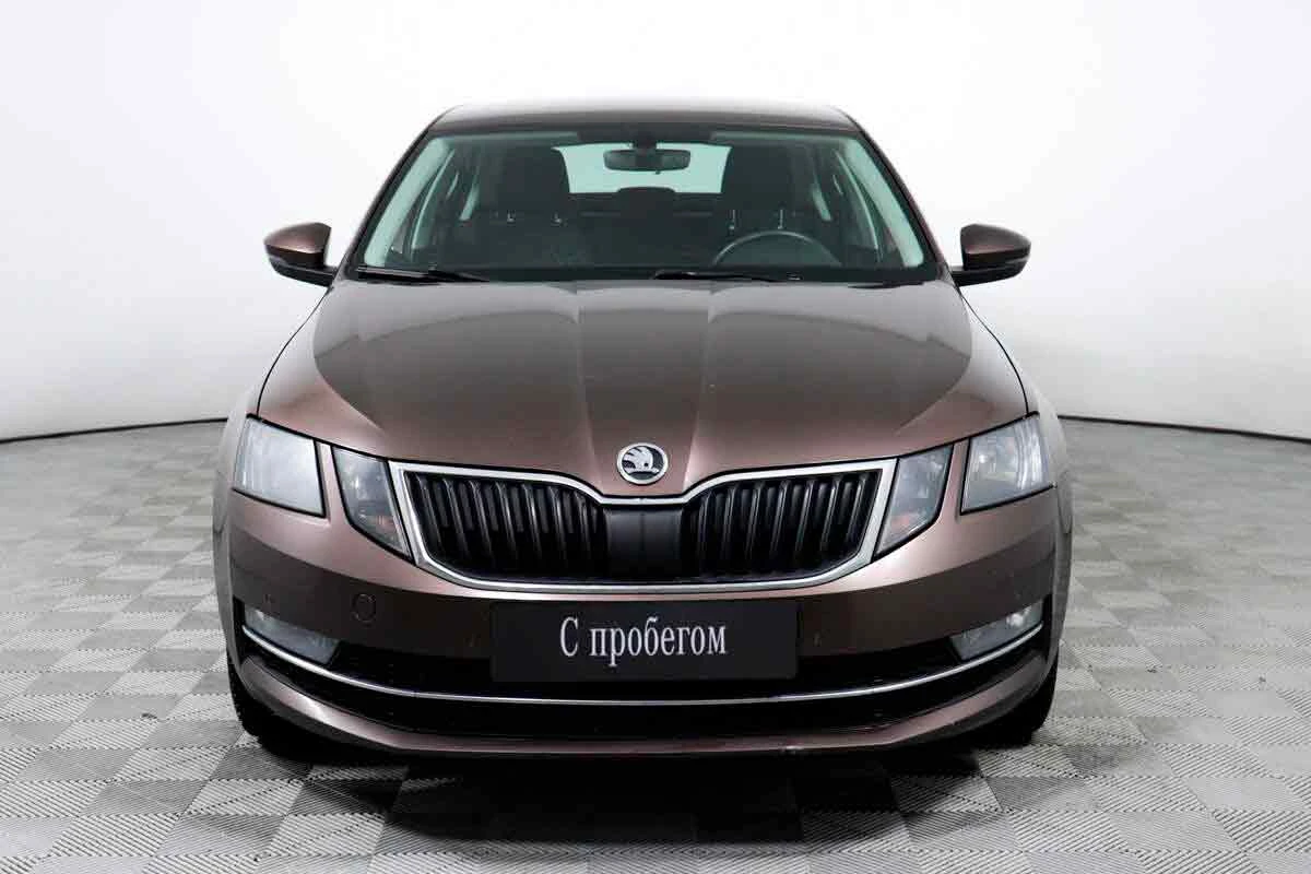 SKODA OCTAVIA, Коричневый, 2019, Робот, 180 л.с., цена от 1 439 200 руб.