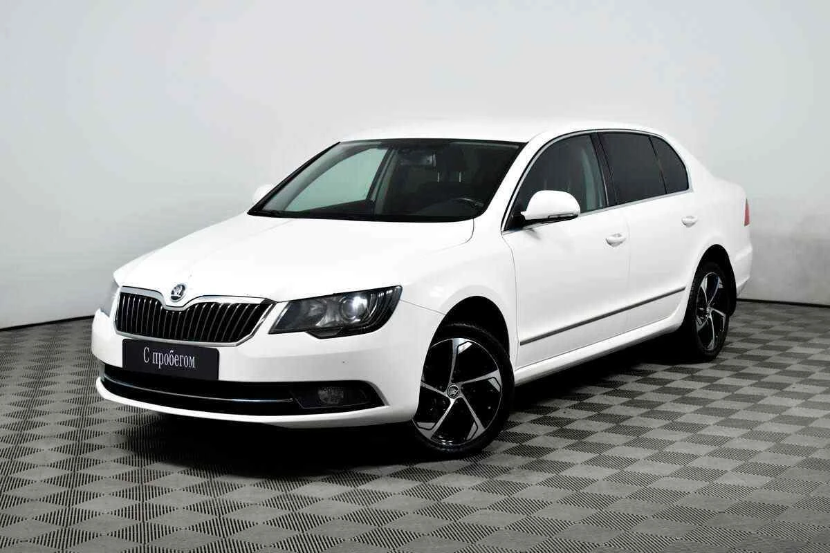 Skoda Superb, Черный, 2017, Робот, 180 л.с., цена от 1 205 000 руб.