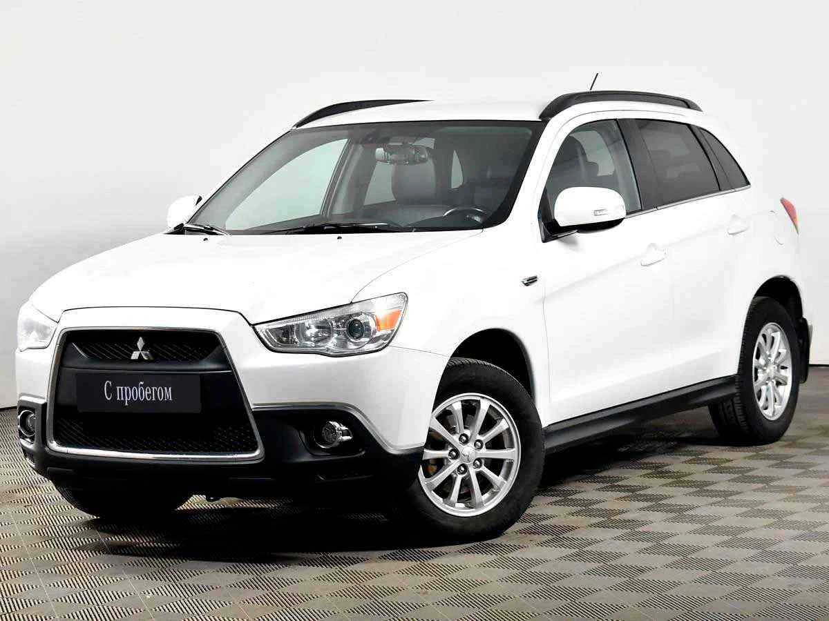 Mitsubishi ASX, Белый, 2011, Вариатор, 140 л.с., цена от 530 000 руб.