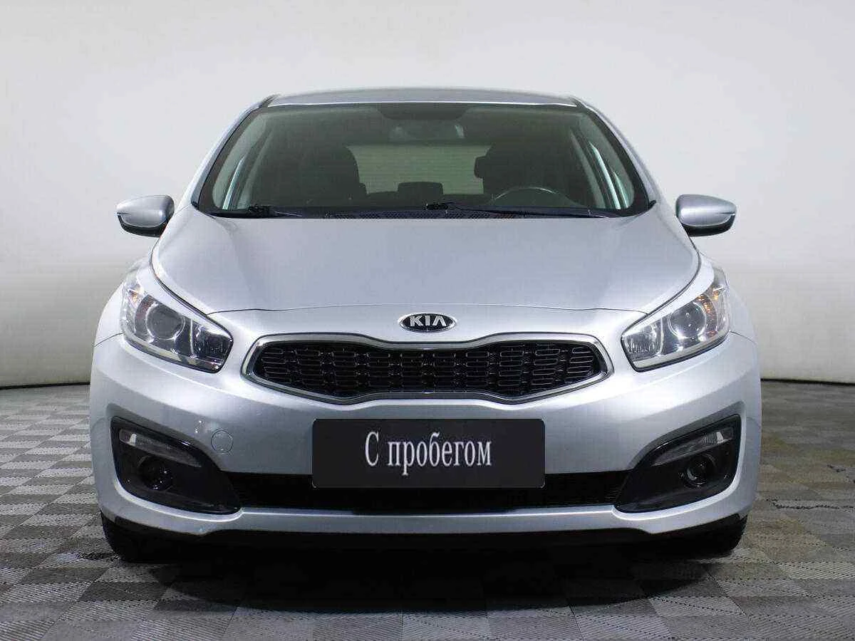 KIA Ceed, Серебряный, 2017, Робот, 130 л.с., цена от 910 000 руб.