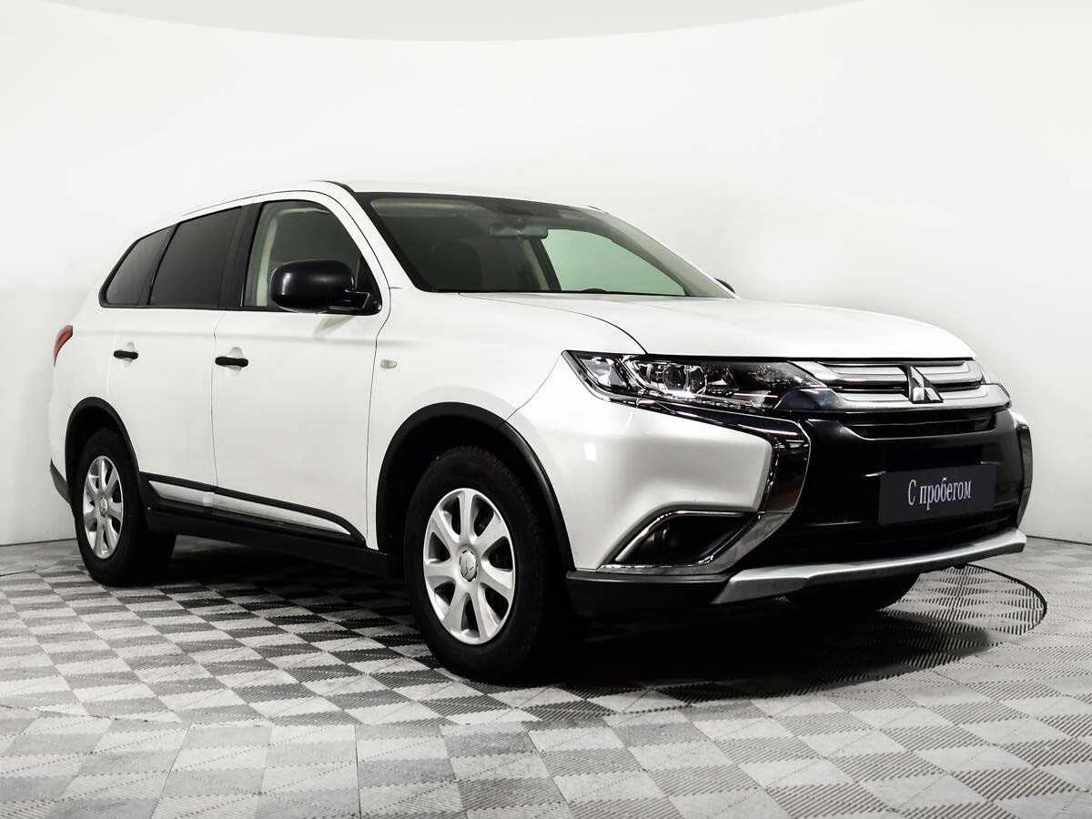 MITSUBISHI OUTLANDER, Белый, 2017, Вариатор, 146 л.с., цена от 895 200 руб.