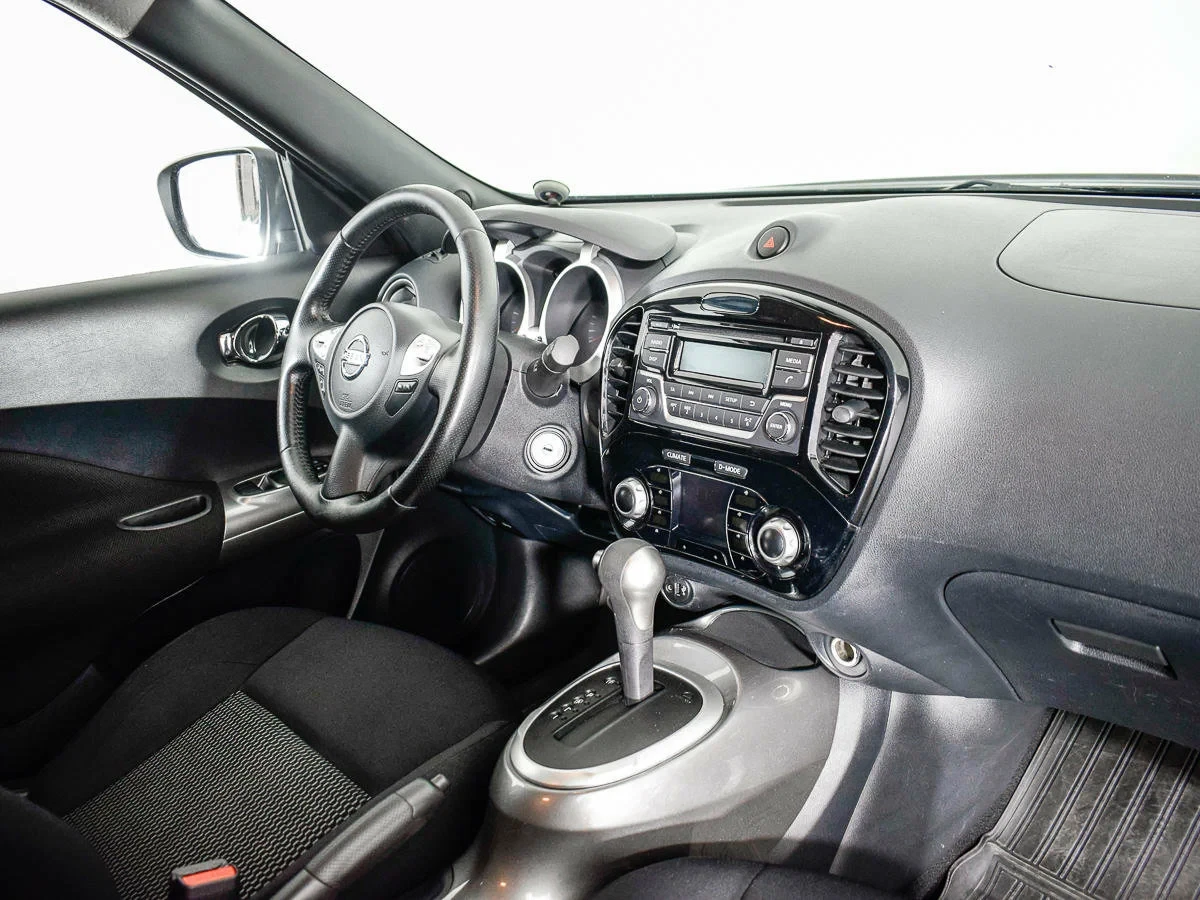 Nissan Juke, Черный, 2014, Вариатор, 117 л.с., цена от 882 000 руб.