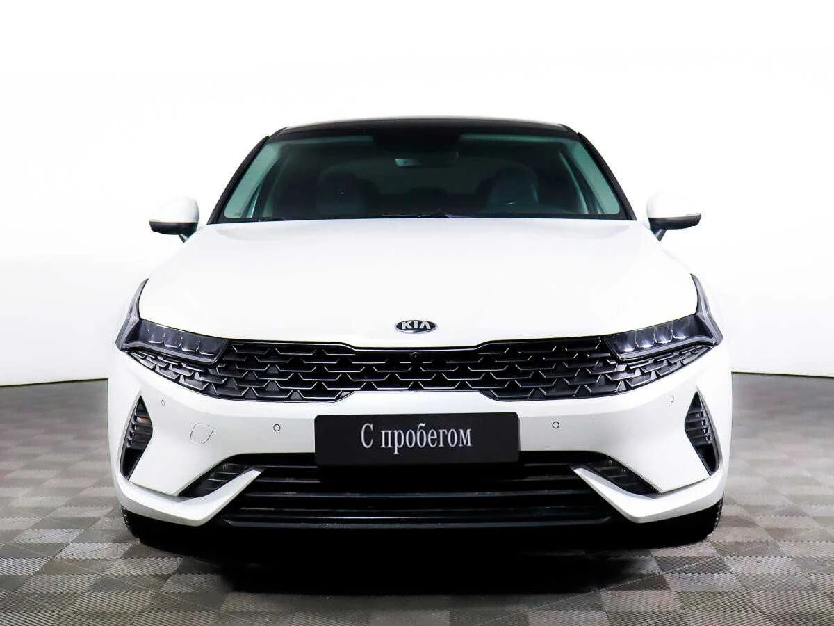 KIA K5, Белый, 2021, Автоматическая, 194 л.с., цена от 1 920 000 руб.