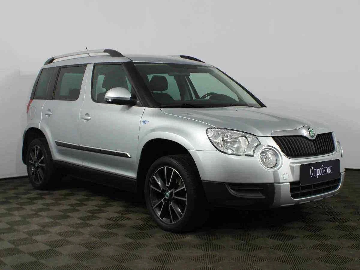 Skoda Yeti, Серебряный, 2013, Робот, 122 л.с., цена от 447 000 руб.