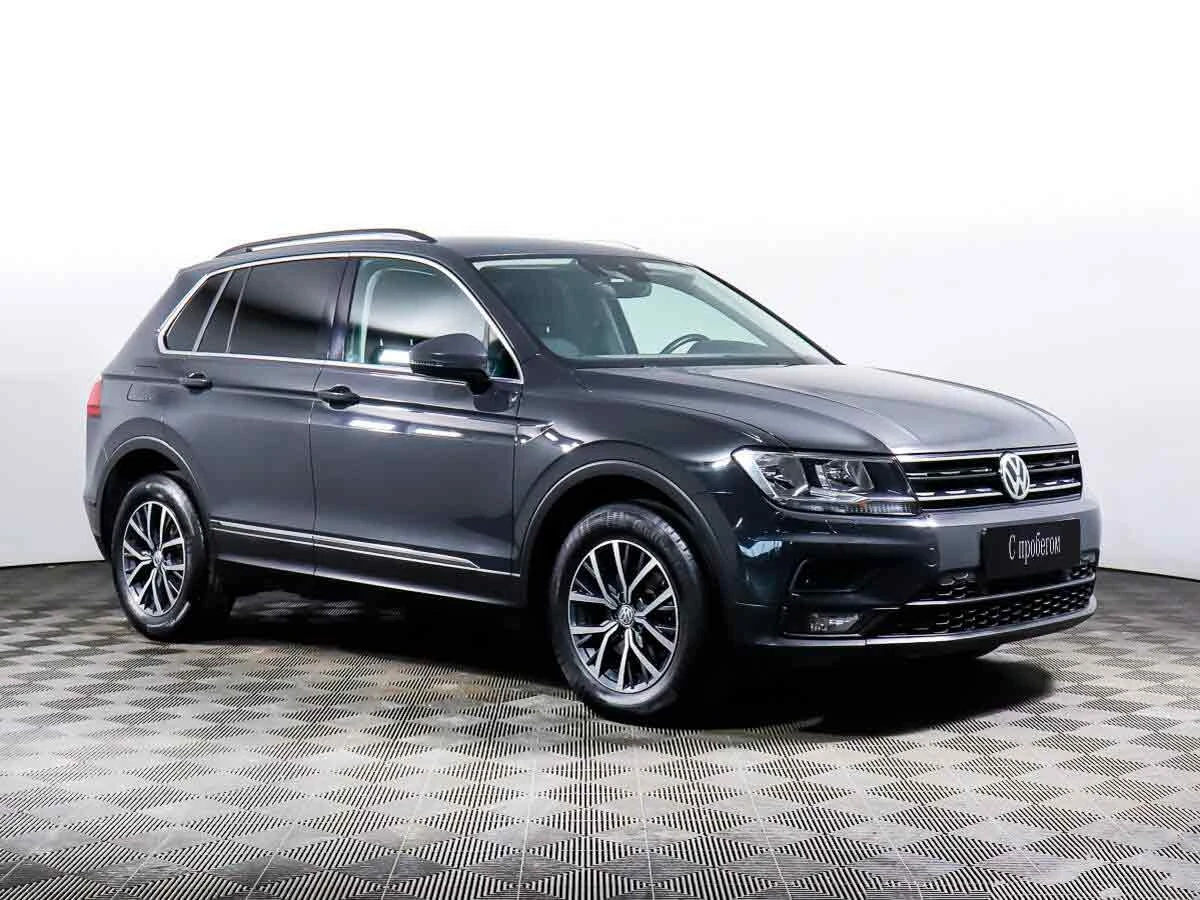 VOLKSWAGEN TIGUAN, Серый, 2018, Робот, 150 л.с., цена от 1 440 000 руб.