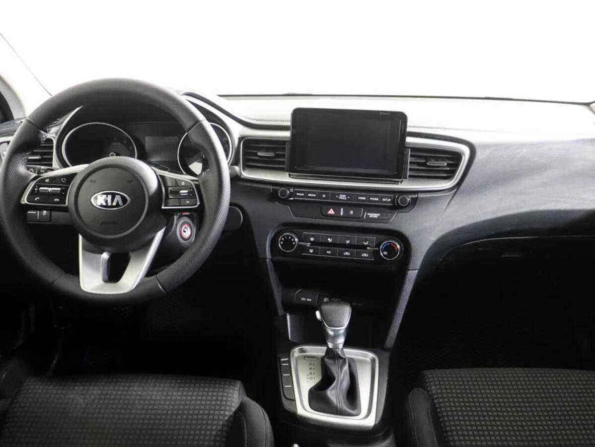 KIA Ceed, Белый, 2019, Автоматическая, 128 л.с., цена от 1 245 000 руб.