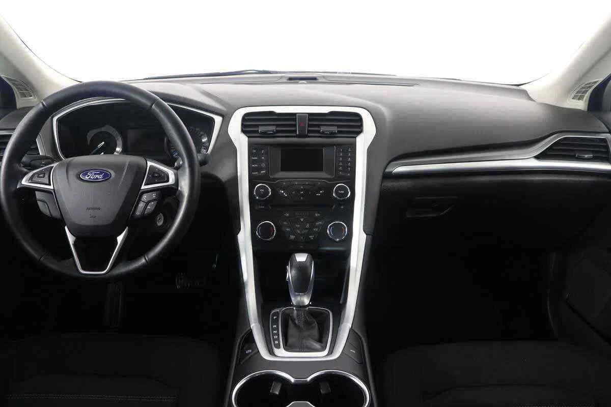 Ford Mondeo, Серебряный, 2017, Автоматическая, 149 л.с., цена от 1 044 000 руб.