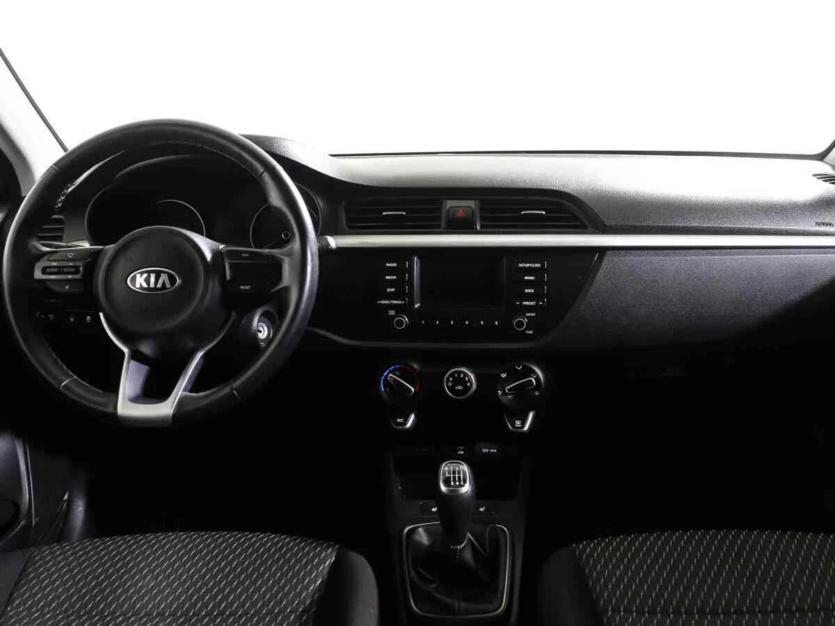 KIA Rio, Серый, 2019, Механическая, 123 л.с., цена от 775 000 руб.