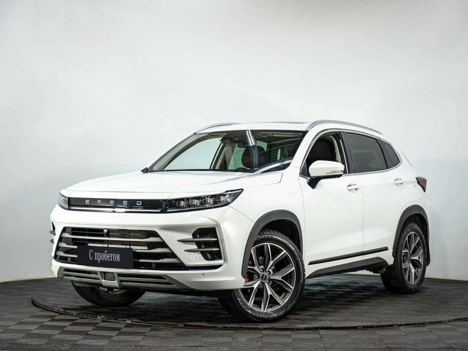 EXEED LX, Белый, 2022, Робот, 150 л.с., цена от 1 715 200 руб.