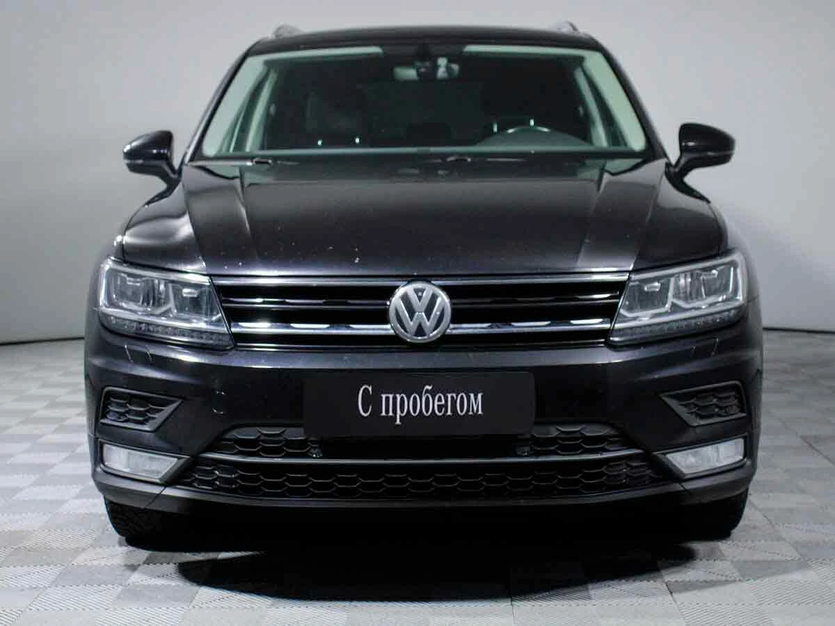 VOLKSWAGEN TIGUAN, Черный, 2017, Робот, 180 л.с., цена от 1 395 200 руб.