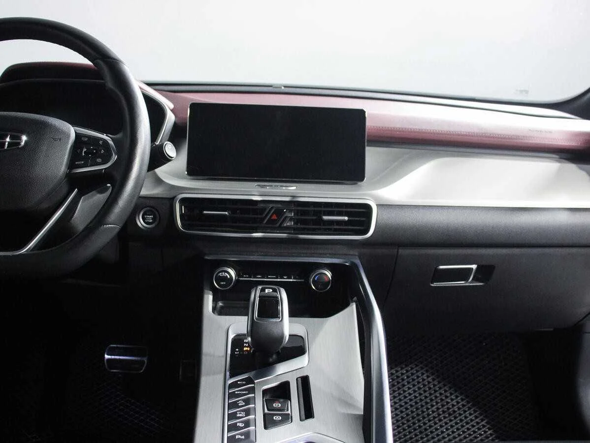GEELY COOLRAY, Серебряный, 2021, Робот, 150 л.с., цена от 1 353 600 руб.