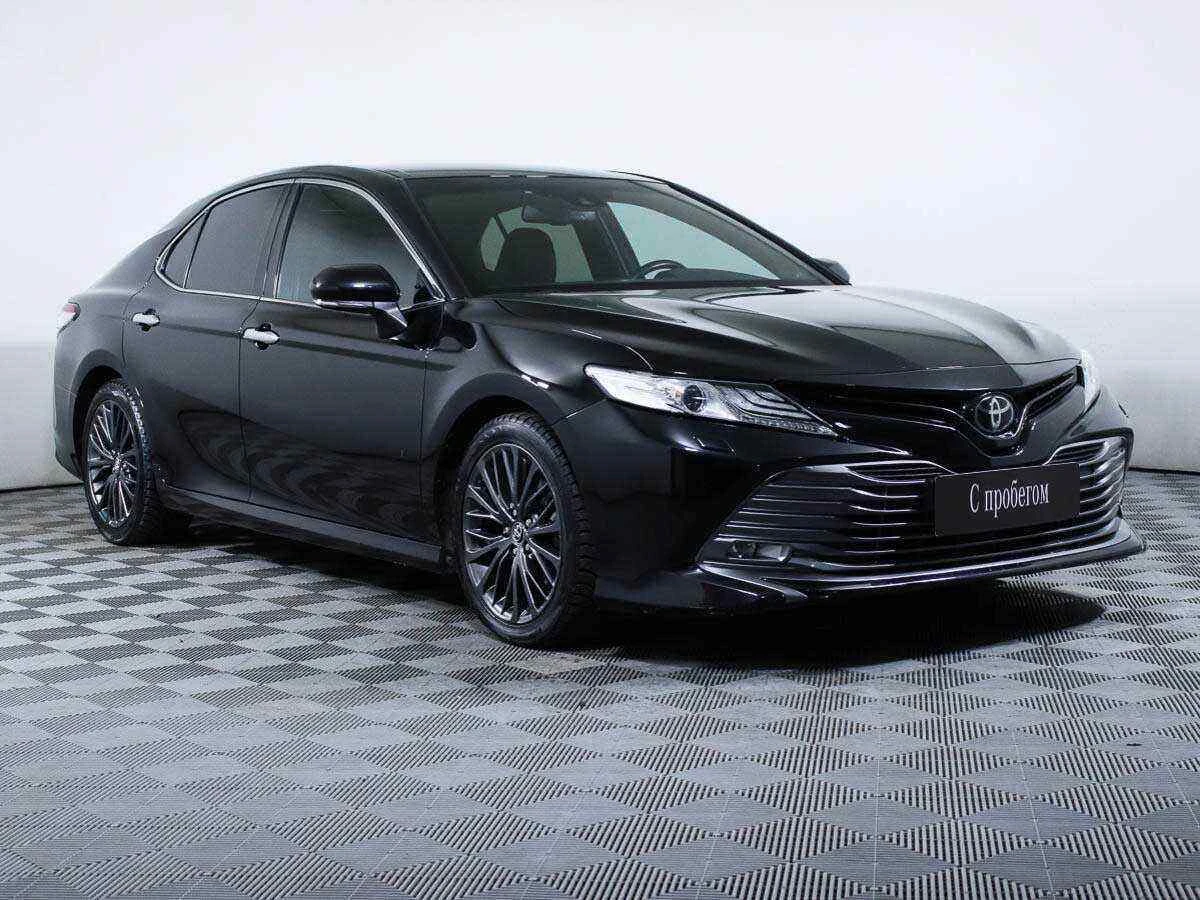 Toyota Camry, Черный, 2018, Автоматическая, 249 л.с., цена от 2 330 000 руб.
