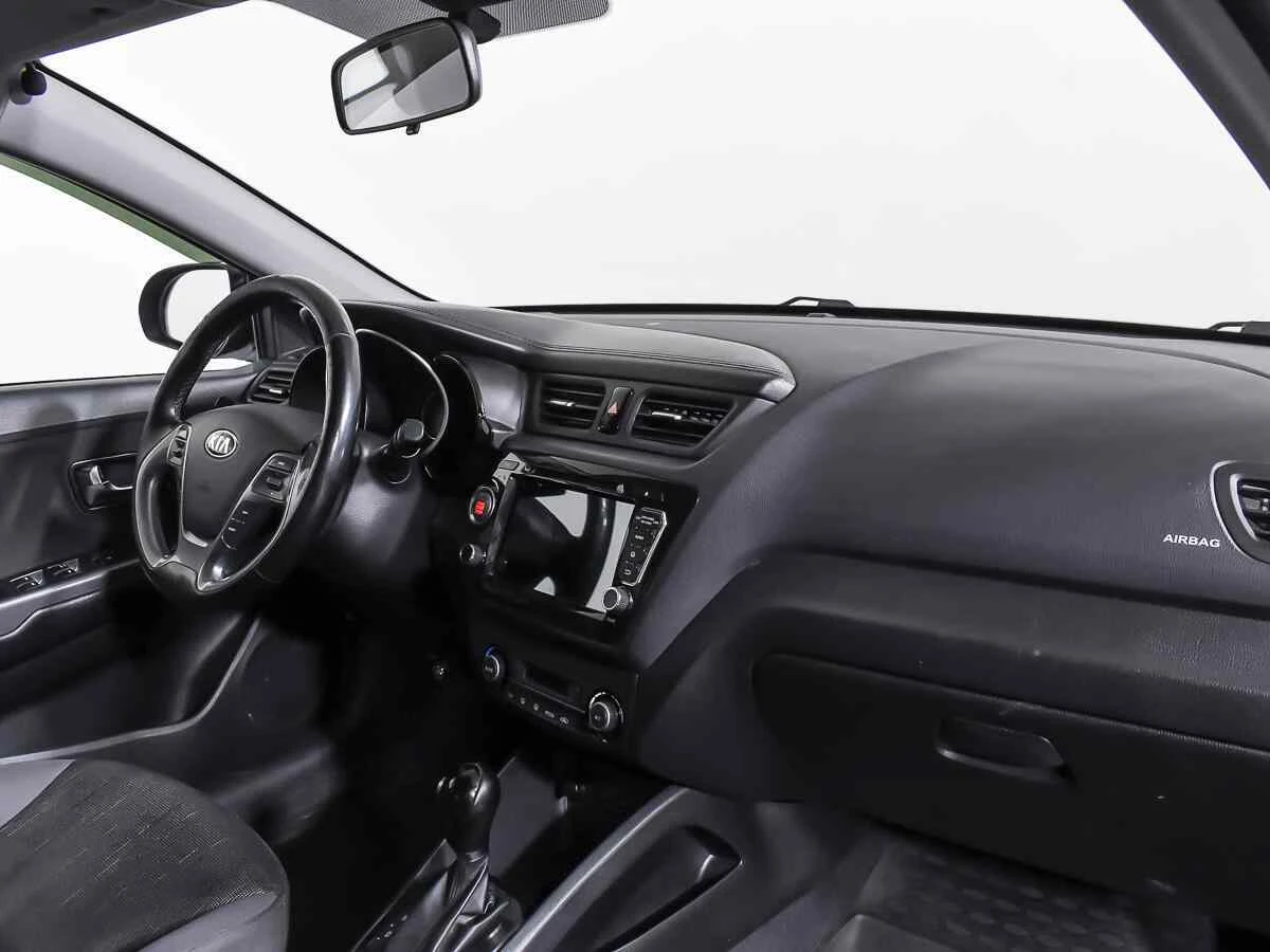 KIA Rio, Коричневый, 2017, Автоматическая, 123 л.с., цена от 600 000 руб.