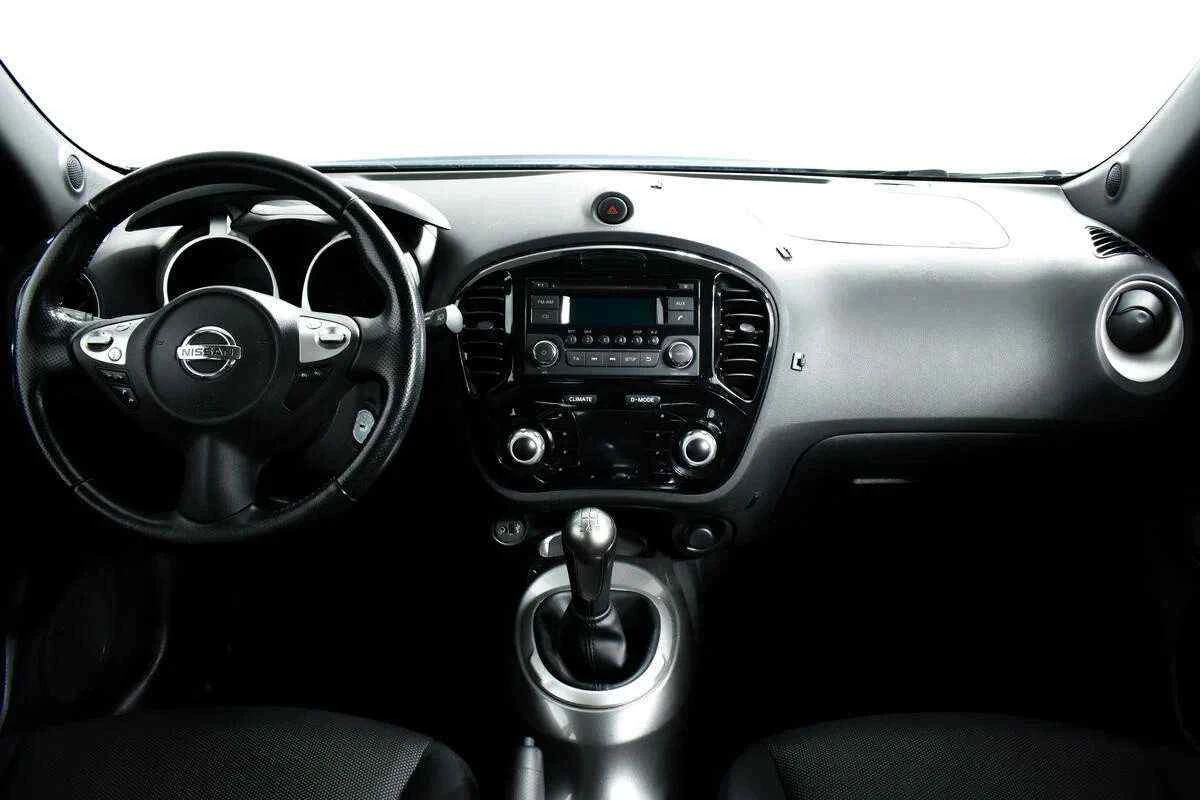 Nissan Juke, Синий, 2013, Механическая, 117 л.с., цена от 582 000 руб.