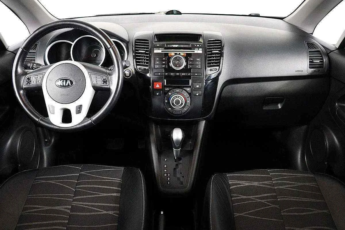 KIA Venga, Белый, 2014, Автоматическая, 125 л.с., цена от 460 000 руб.