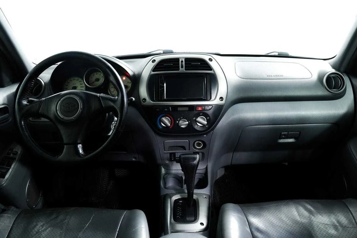 TOYOTA RAV4, Серебряный, 2001, Автоматическая, 150 л.с., цена от 488 000 руб.
