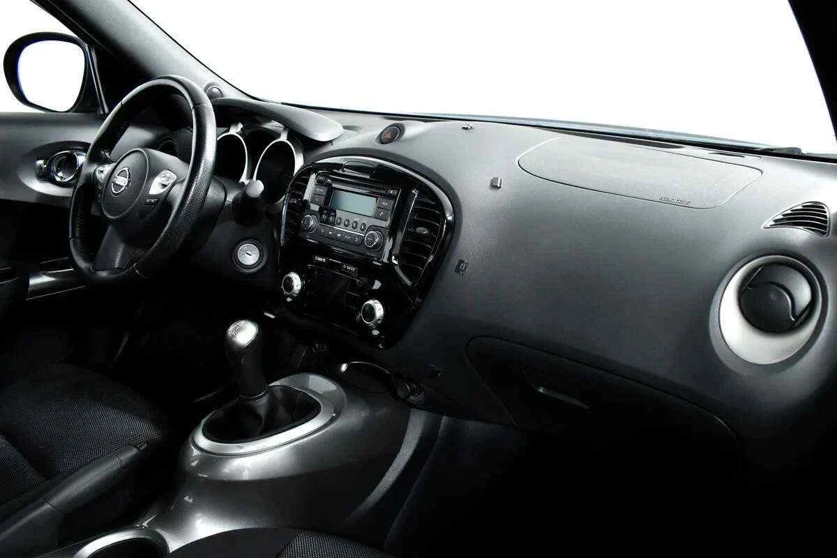 Nissan Juke, Синий, 2013, Механическая, 117 л.с., цена от 582 000 руб.