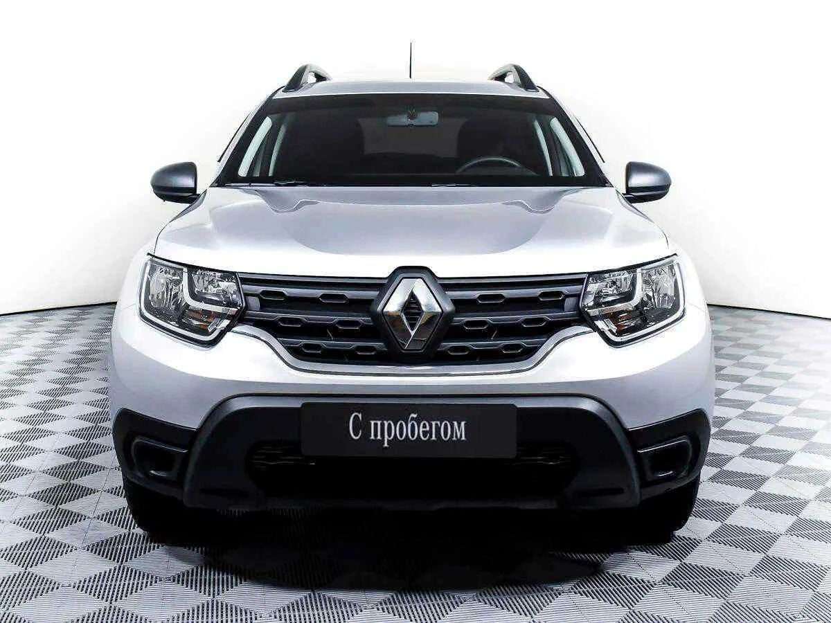 Renault Duster, Серебряный, 2022, Механическая, 109 л.с., цена от 2 060 000 руб.