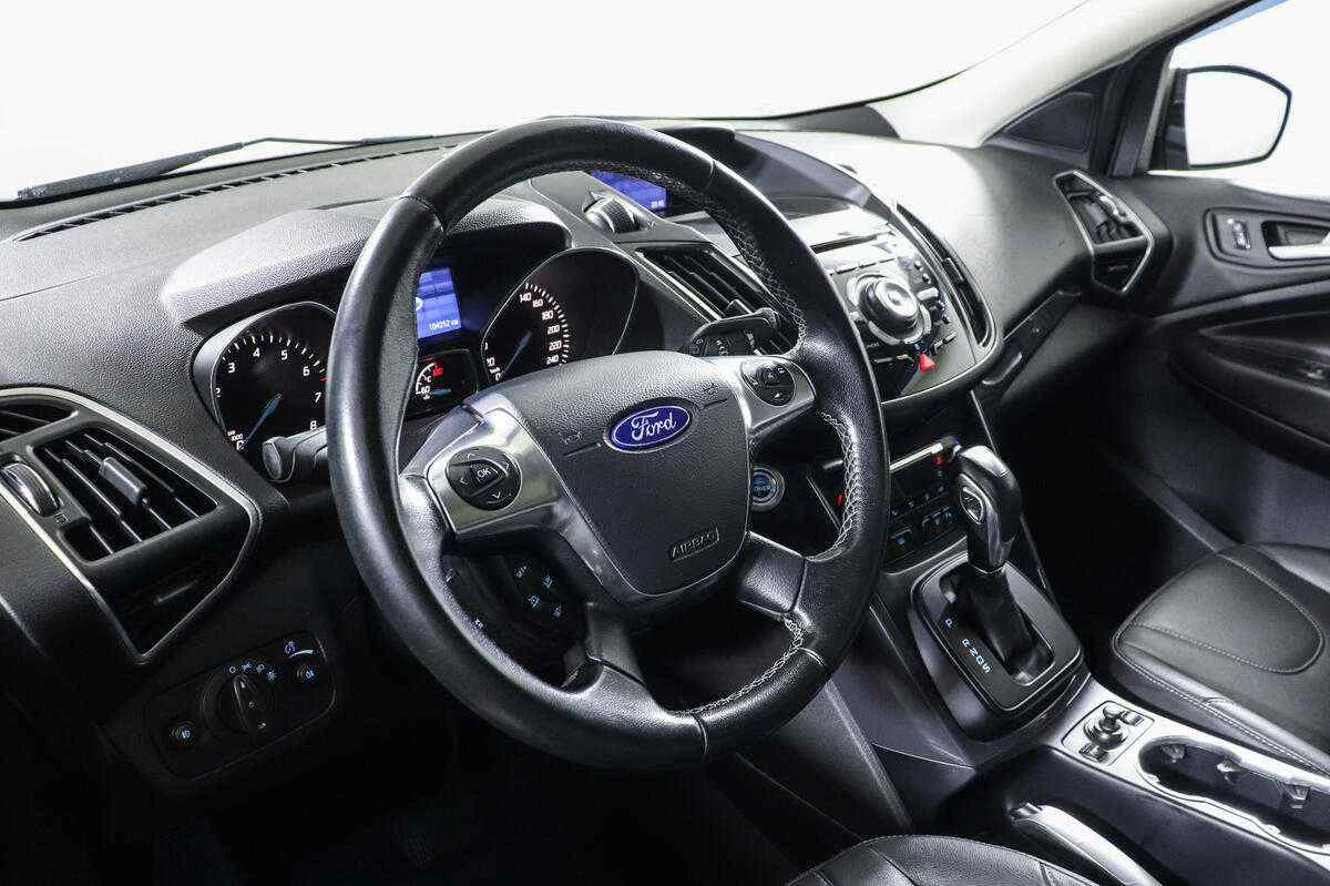 Ford Kuga, Зеленый, 2015, Автоматическая, 150 л.с., цена от 809 000 руб.