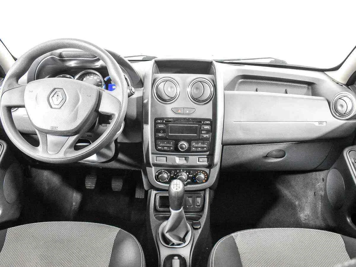 Renault Duster, Голубой, 2016, Механическая, 114 л.с., цена от 1 112 000 руб.