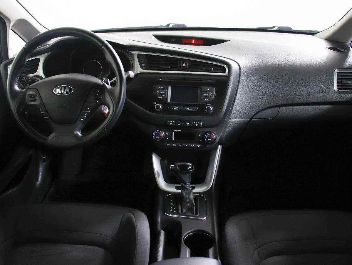 KIA Ceed, Серый, 2017, Робот, 130 л.с., цена от 838 900 руб.