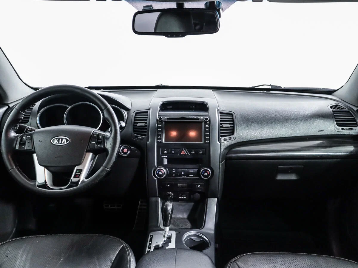 KIA Sorento, Серый, 2011, Автоматическая, 175 л.с., цена от 520 000 руб.