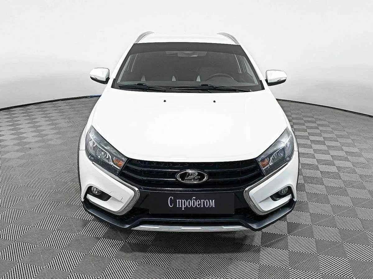 LADA Vesta SW Cross, Белый, 2019, Робот, 122 л.с., цена от 806 000 руб.