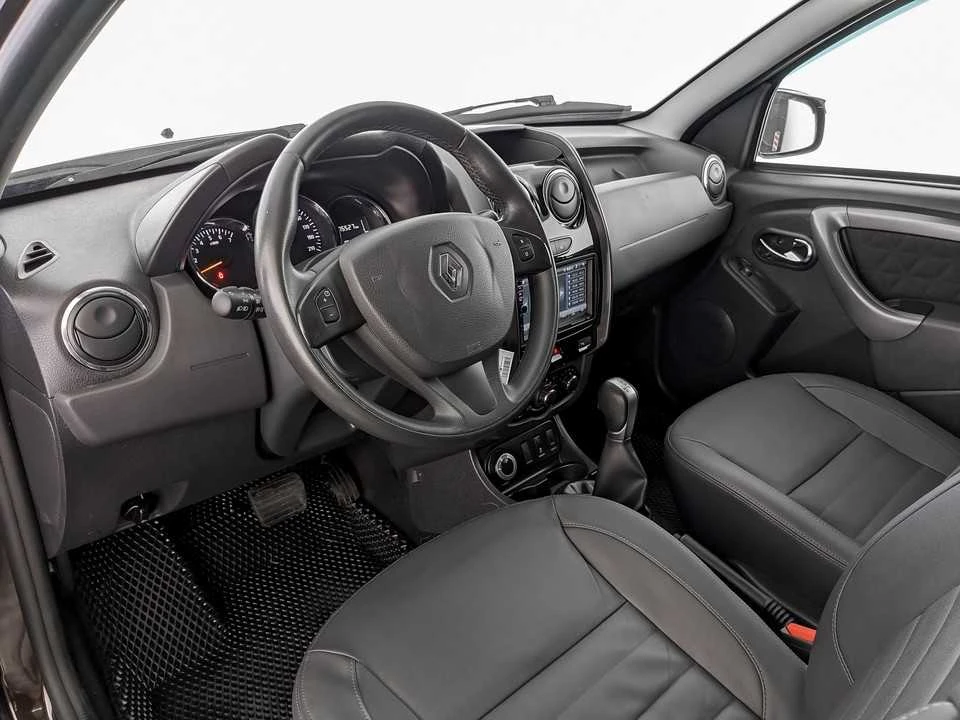 RENAULT DUSTER, Коричневый, 2018, Автоматическая, 143 л.с., цена от 1 136 800 руб.