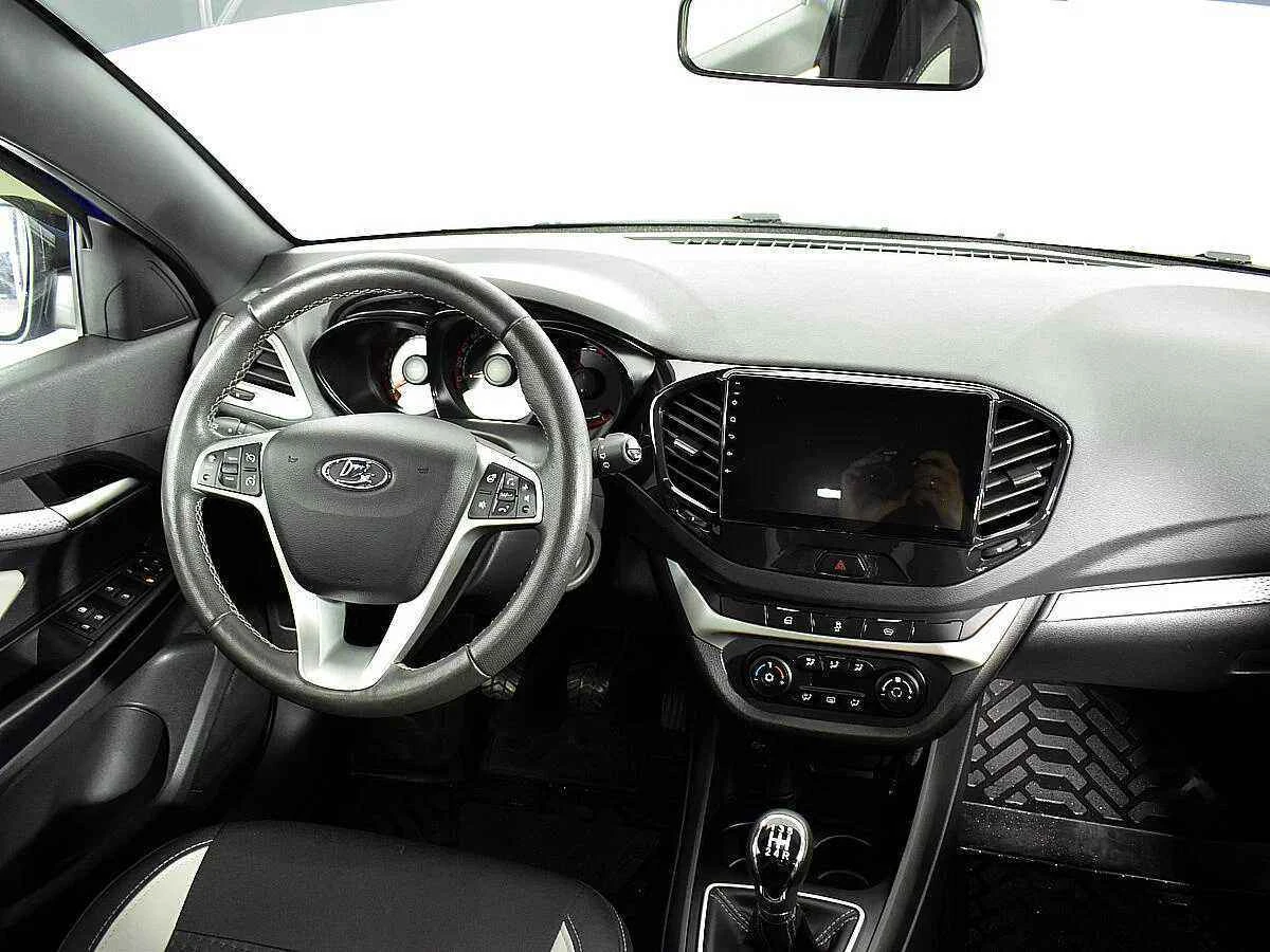 LADA Vesta SW Cross, Синий, 2020, Механическая, 106 л.с., цена от 870 000 руб.