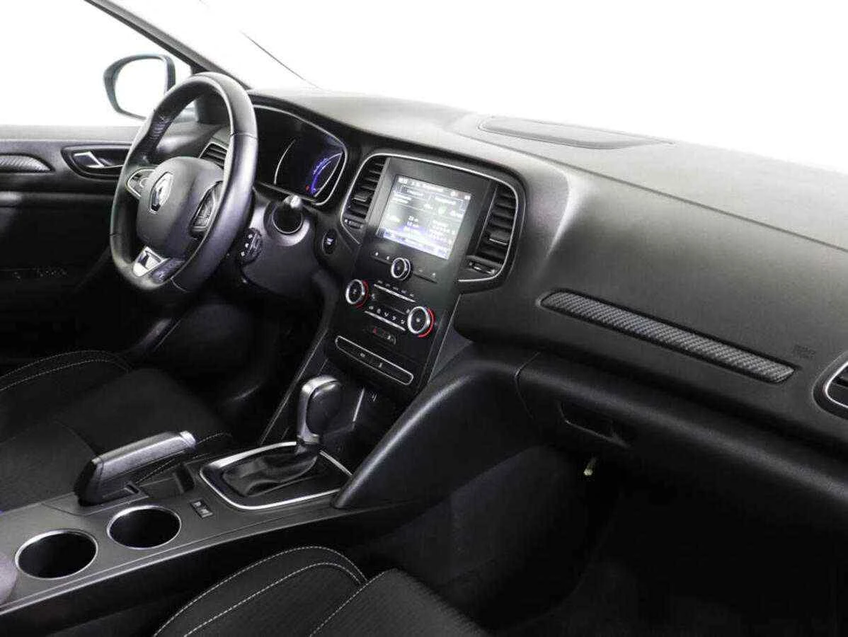 Renault Megane, Белый, 2018, Робот, 110 л.с., цена от 775 000 руб.