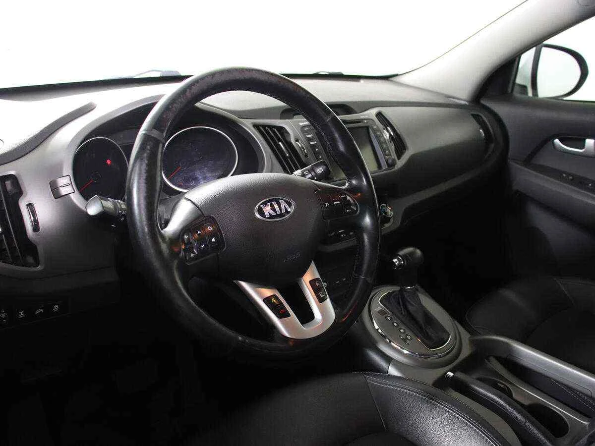 KIA Sportage, Белый, 2011, Автоматическая, 150 л.с., цена от 580 000 руб.