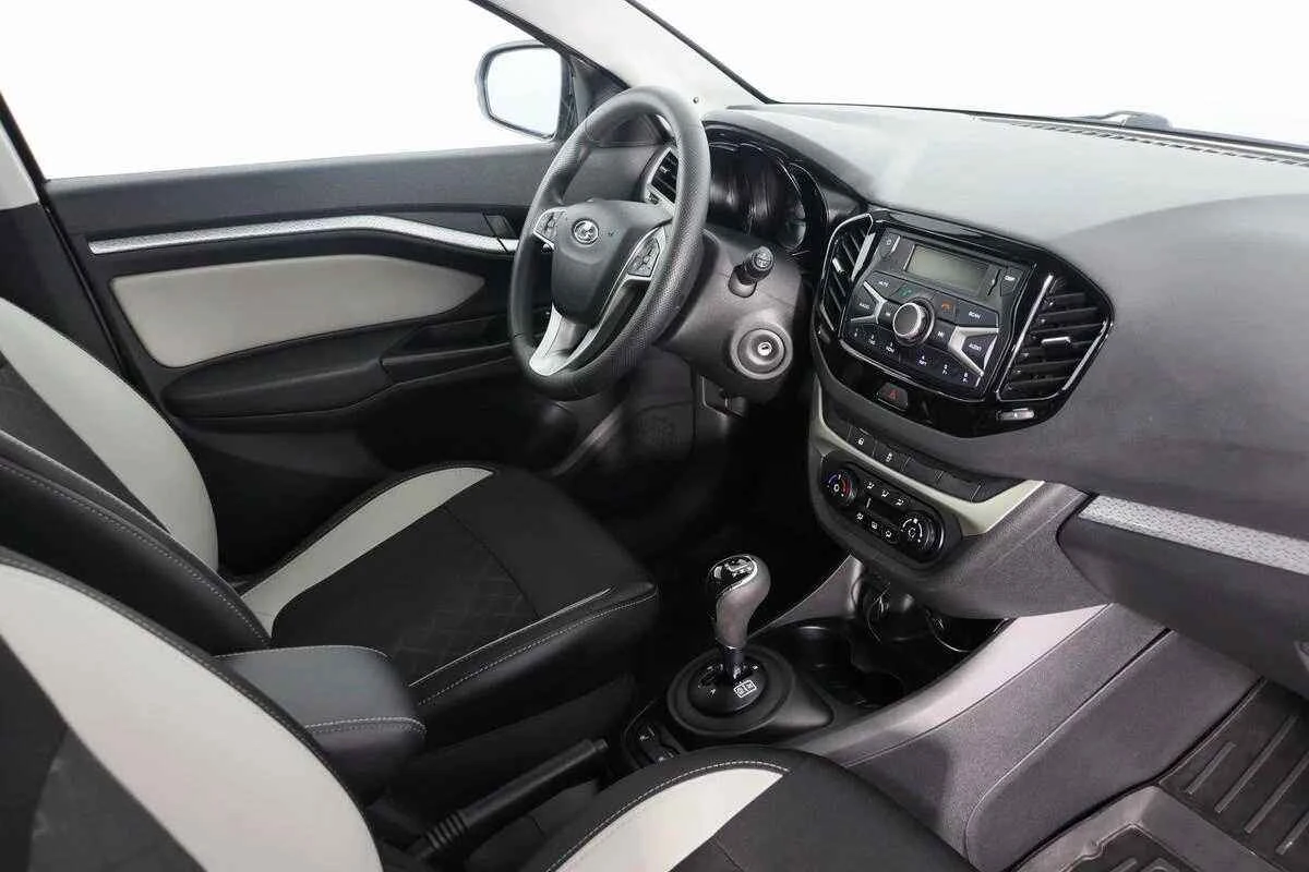 LADA Vesta SW Cross, Серый, 2019, Робот, 122 л.с., цена от 759 000 руб.