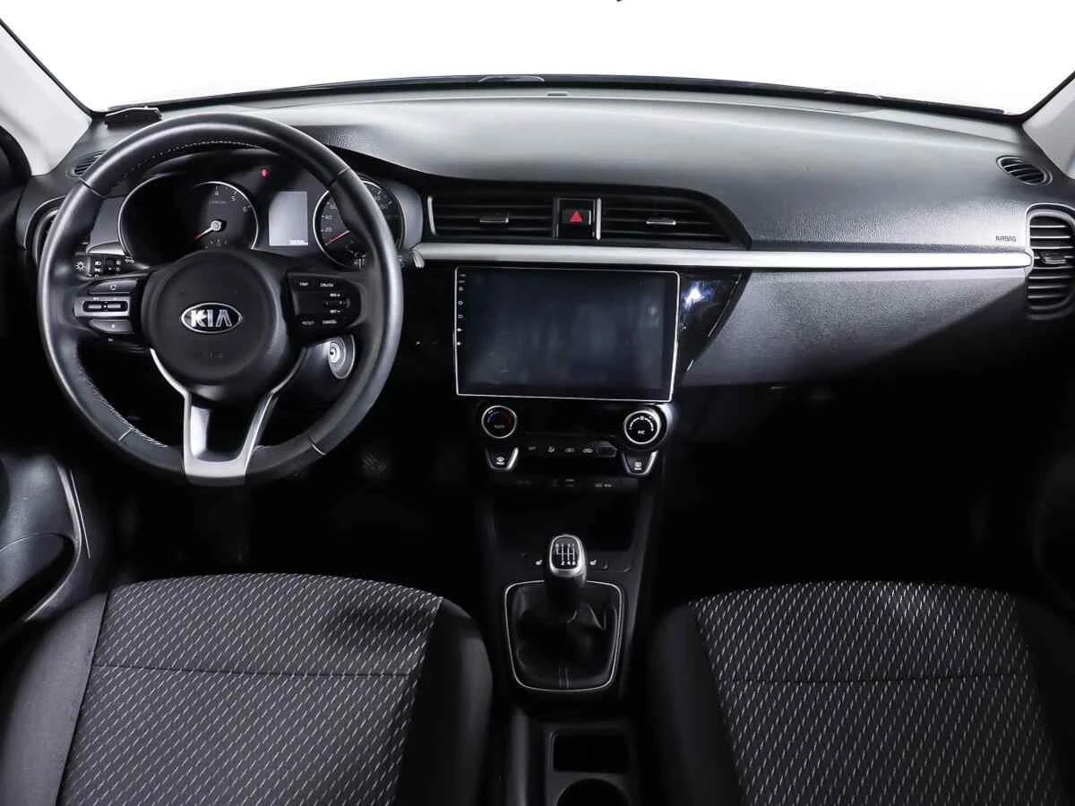 KIA X-Line, Черный, 2019, Механическая, 123 л.с., цена от 730 000 руб.