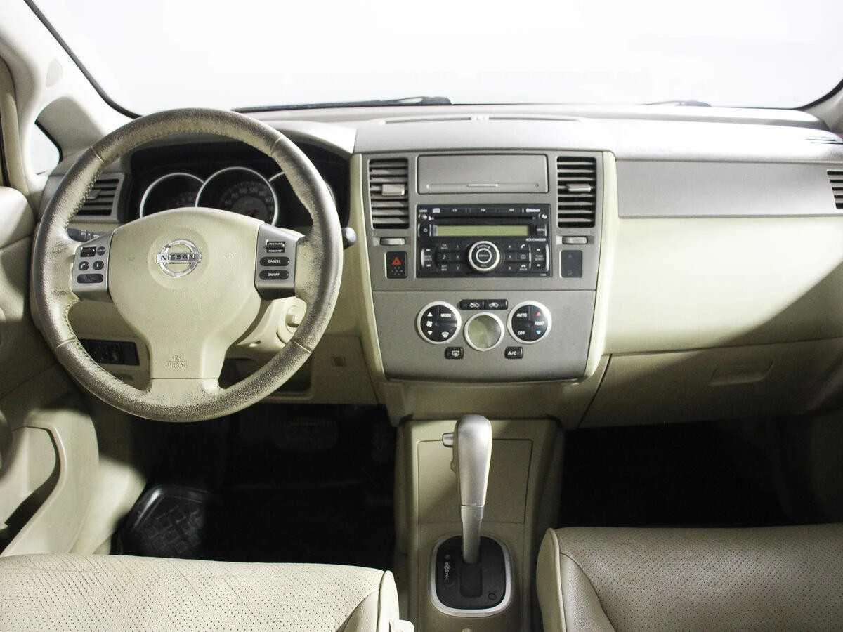 NISSAN TIIDA, Коричневый, 2008, Автоматическая, 110 л.с., цена от 473 600 руб.