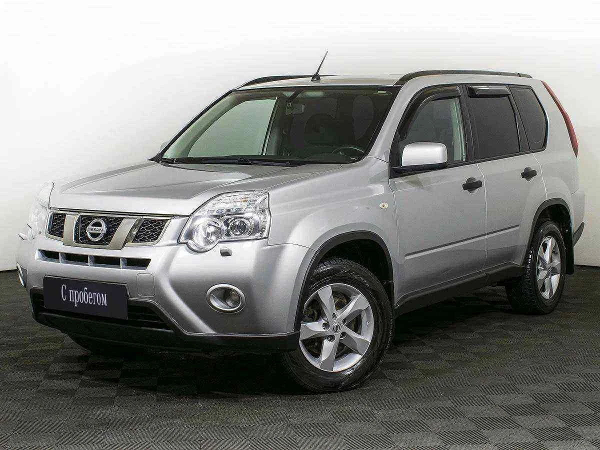 Nissan X-Trail, Серебряный, 2013, Вариатор, 141 л.с., цена от 905 000 руб.