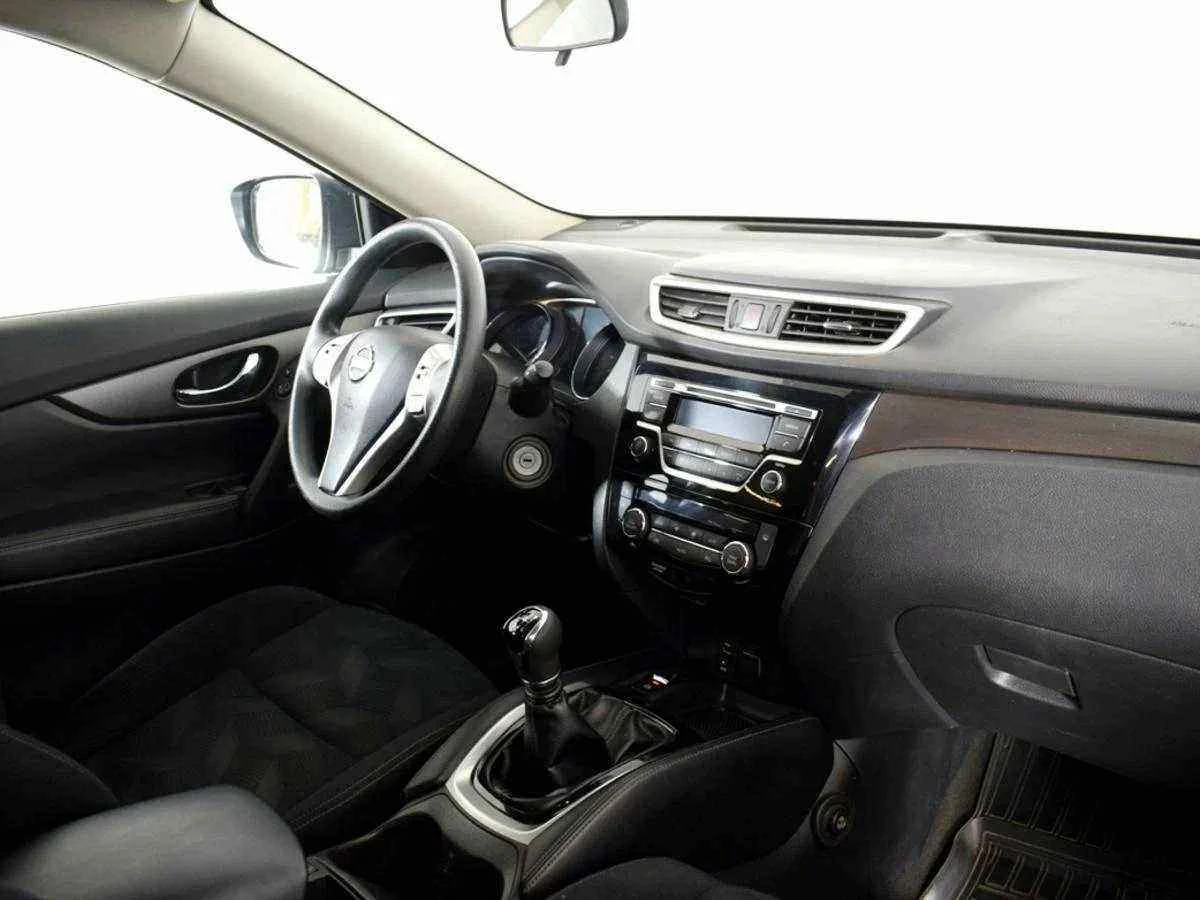 Nissan X-Trail, Серый, 2015, Механическая, 144 л.с., цена от 876 000 руб.